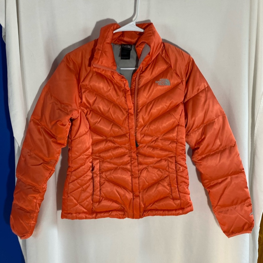 The North Face Quilted Goose-down Orange Jacket, Women’s XSmall 550 fill